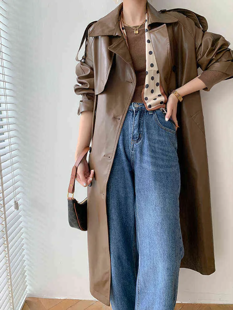 Femmes Down Parkas Corée Runway Designer 2022 Automne / Automne en cuir Maxi Long Trench Coat Avec Ceinture Chic Femme Coupe-Vent Classique T220905