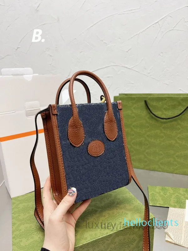 2022 nuova moda Mini 5A Borse a tracolla Designer Series Doppia stampa Tela rossa e verde Mini Meenger Borsa da donna Vintage Donna Ascellare di alta qualità