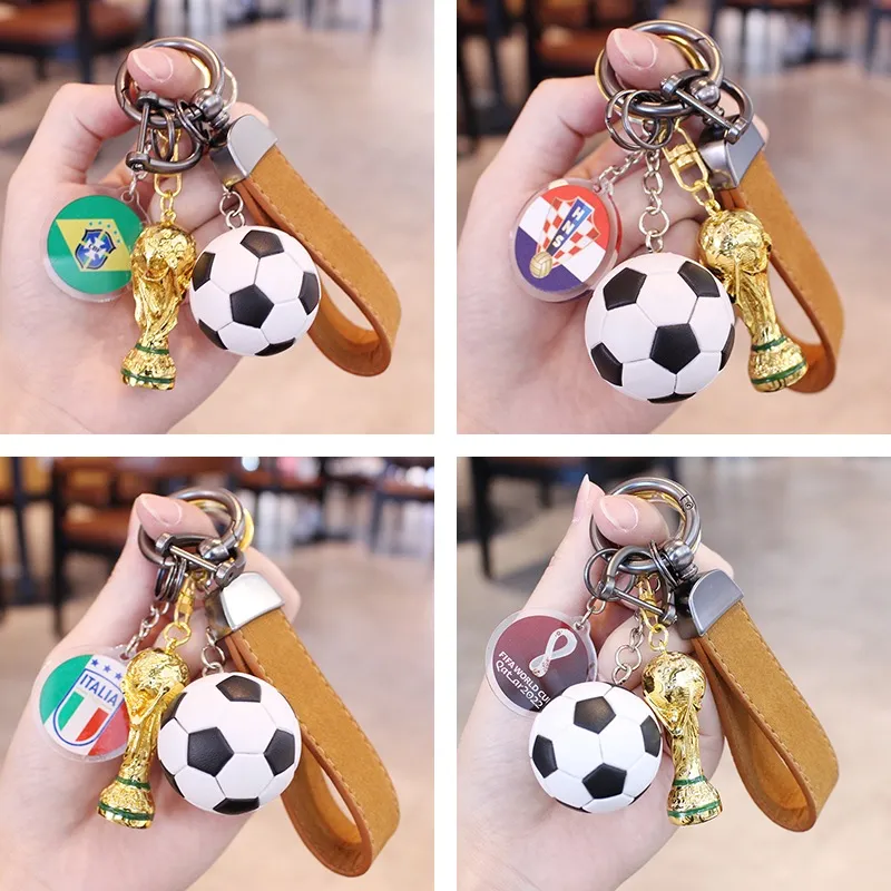 Football Keychain 2022 Collectable Qatar World Cup Souvenir Flag Fans