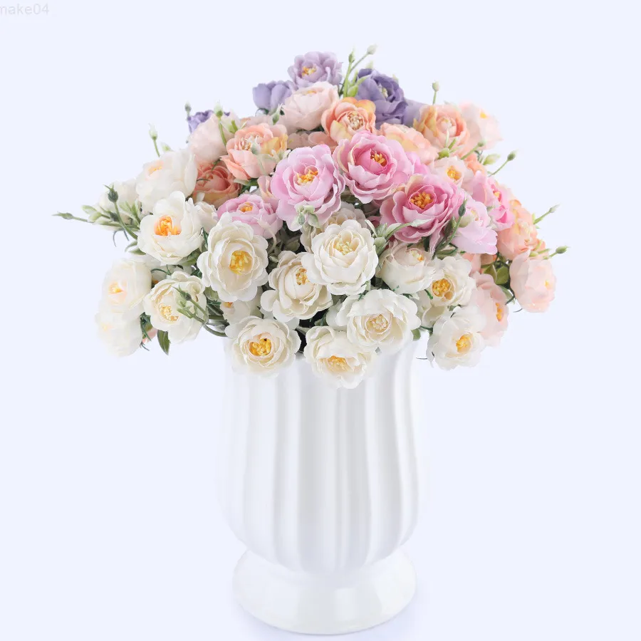 Faux Floral Greenery 10 Köpfe Lebhafte kleine Pfingstrosen Künstliche Blumenstrauß Herbst Winter Rose Weiße Seide Gefälschte Lotusblumen Hochzeit Heimdekoration J220906