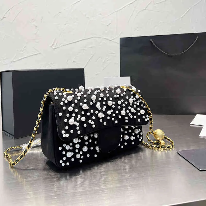 Bolsa de diseñador Luxury Shoulder Bag Bag Bag Mujeres Elegantes Bolsas de Messenero Pearl Crossbody Ball Golden Classic Flap Wallet Velor 220906