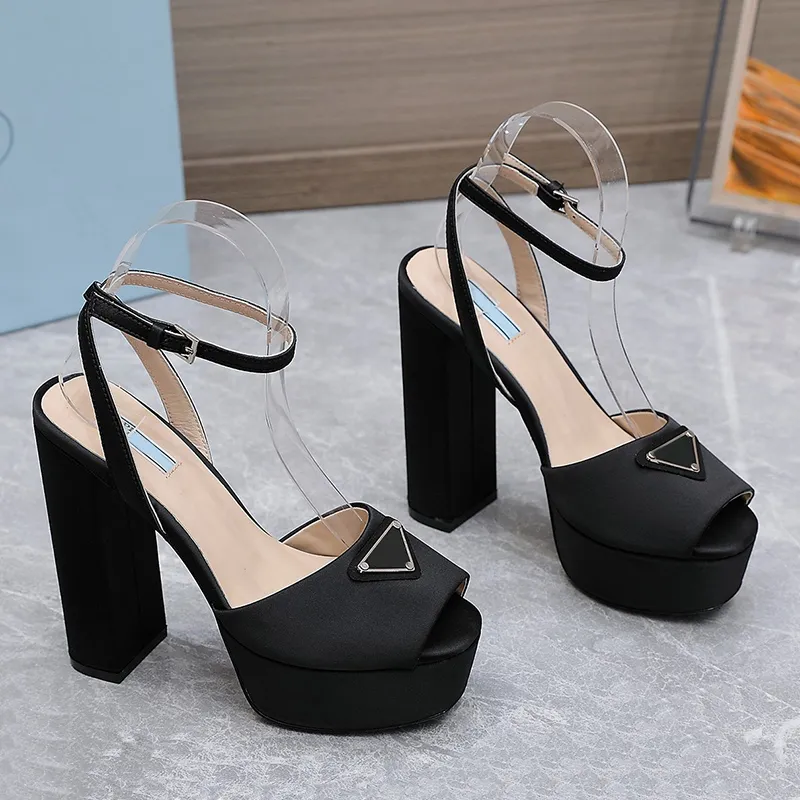 Fashion Satin Sandals Designer Triangular buckle decoration chunky heels womens shoes Top quality 13cm high heeled Leather sole Platform heel ROMAN Sandal 35-42