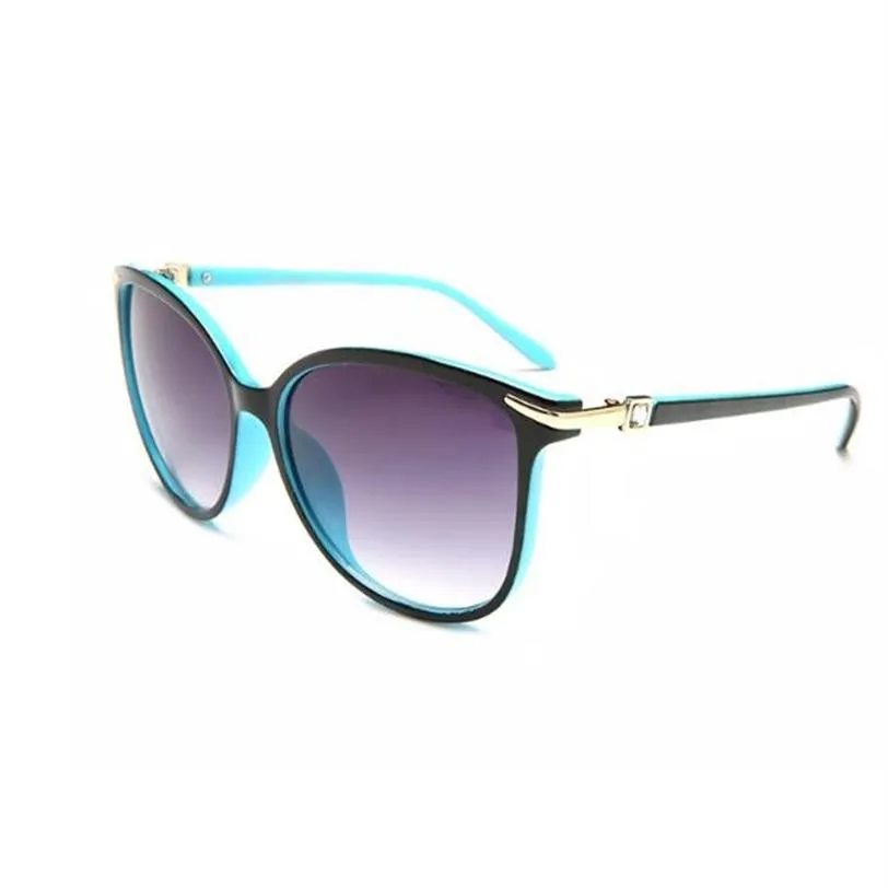مصمم النظارات الشمسية نظارات العلامة التجارية في الهواء الطلق ظلال PC Farme Fashion Classic Ladies Luxurys Sunglass Mirrors for Women271L