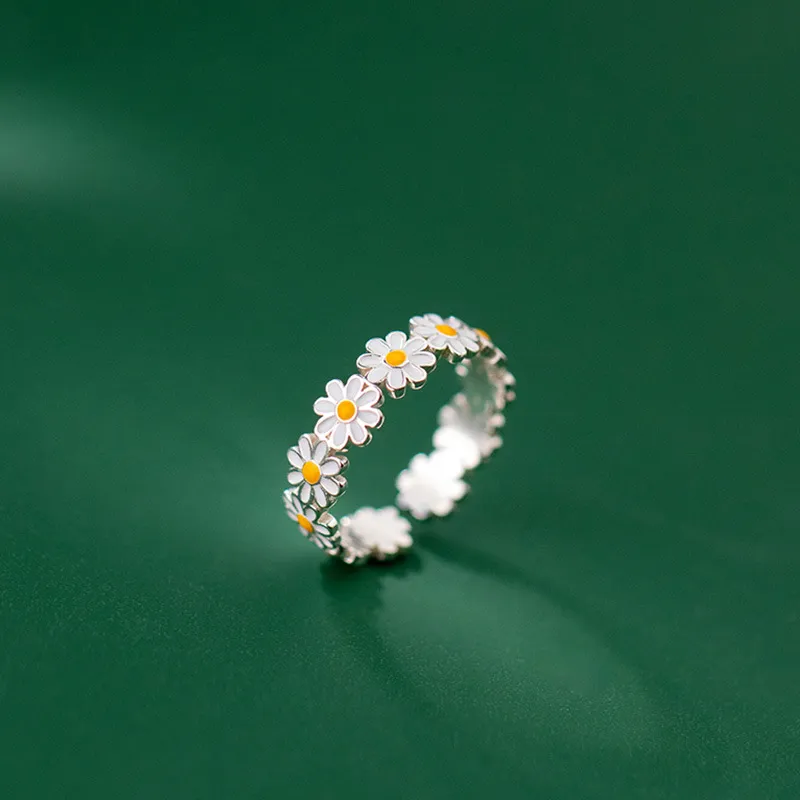 Coconal Daisy Flower Rings For Women Sweet Cute Finger Ring