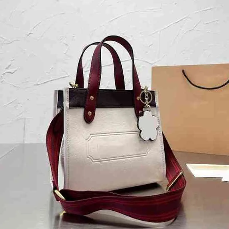 Totes Borsa a tracolla quadrata a mano Portafoglio a tracolla per donna Moda Designer di marca Tracolla a tracolla Moda Borse singole Borse 220528