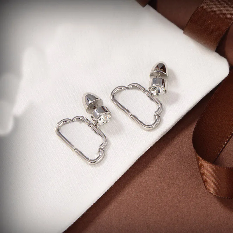 Gold Stud Earings Men Designer Earring For Women Jewelry Luxurys Silver Earrings B Studs Diamonds Hoops Boucles Bijoux De Luxe 2022
