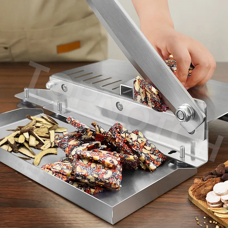 電動骨鋸盤 家庭用小型骨切断機 チェーンソー切断工具 冷凍肉カッター Amazon.co.jp: 電気チェンソー 家庭用小型ハンドヘルド骨カッター肋骨 冷凍肉切断機電動骨のこぎり機チェーンソー切削工具 丸太 角材などの切断 薪切り作業に (Color : 900W) : DIY・工具・ガーデン 自動商業骨鋸盤冷凍肉切断機冷凍肉カッター750W (交換用ブレード（10枚）)