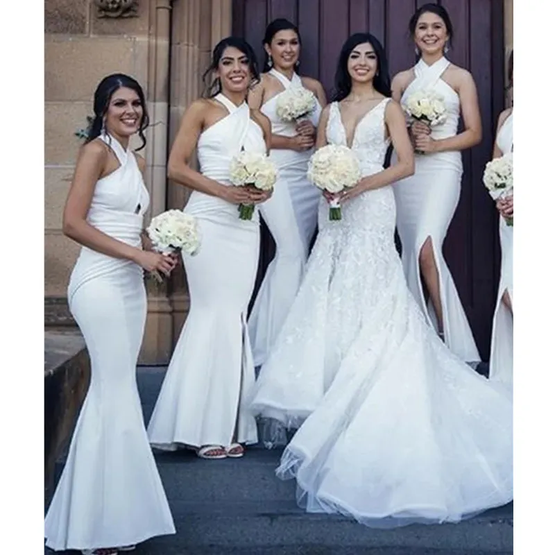 2023 Robes de demoiselle d'honneur sirène élégantes à col licou fendues sur le côté en satin blanc demoiselle d'honneur robe d'invité de désherbage sur mesure 328 328