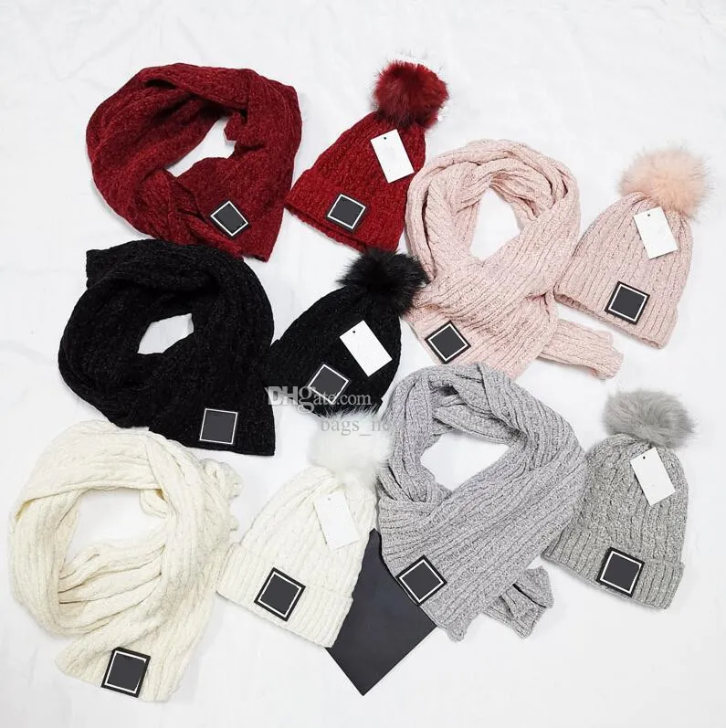 Diseñador Invierno Mujer Beanie Bufanda Sombreros Conjunto Cool Knitteds Cap Adolescentes Sombrero de punto Unisex Sombrero cálido Gorras clásicas de punto