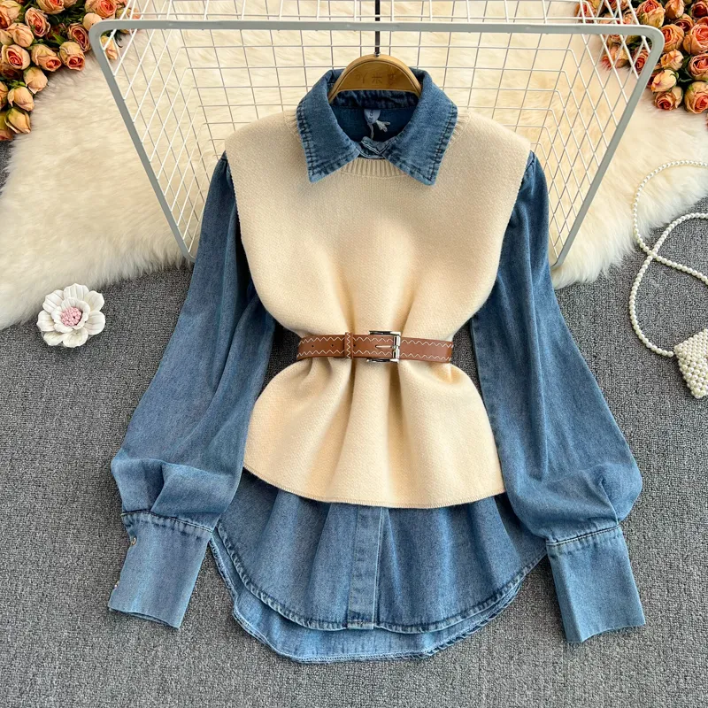 Le nouveau chic coréen a une chemise taille fine Gilet tricoté Ensemble deux pièces Chemise en jean mi-long pour femme Au printemps et en automne