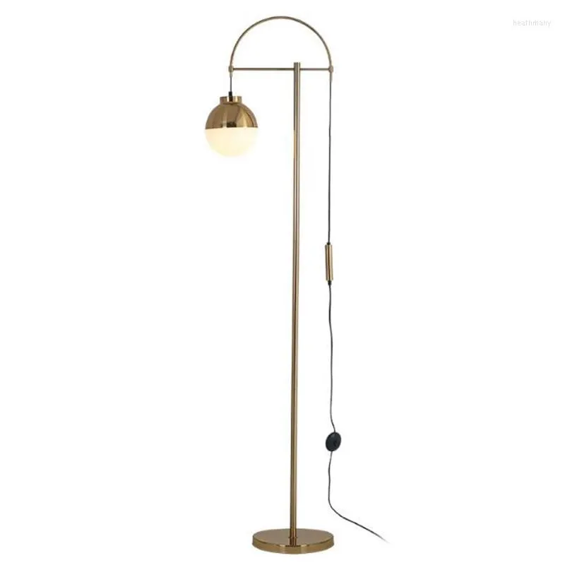 Lampadaire moderne nordique simple en verre simple Gol Gold Iron E27 lampe pour le salon chambre concepteur art illuminare lecture lumière 2361