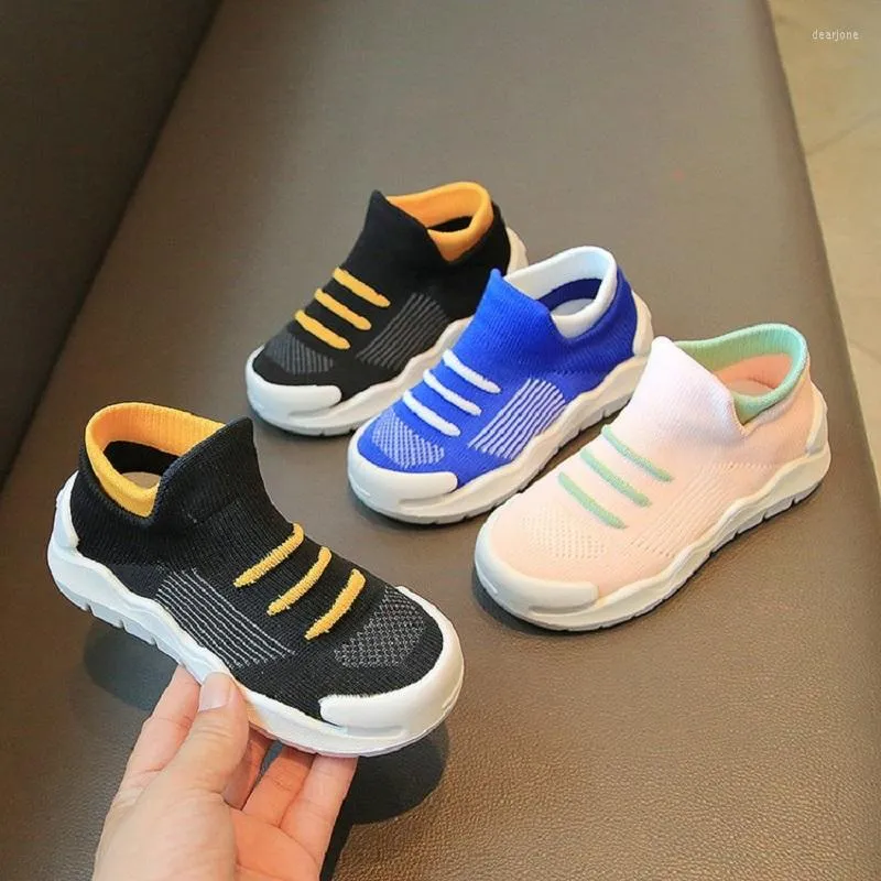 Chaussures de sport enfants bébé tissé avec de fausses baskets tricotées pour garçons