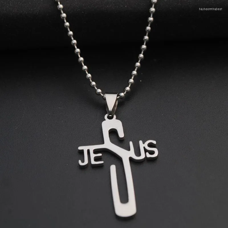 Pendentif Colliers 5 Acier Inoxydable Anglais Lettre Initiale JÉSUS Croix Collier Personnalité Alphabet Chrétien Foi Bijoux