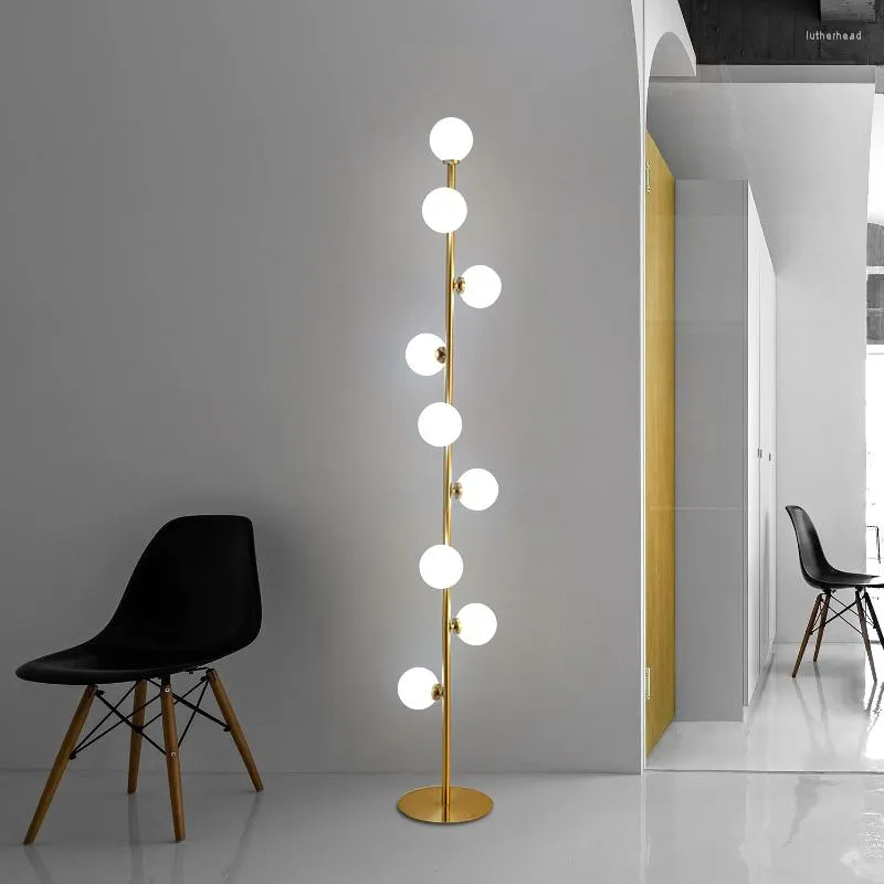 Lampade da pavimento Lampada per supporto a sfera di vetro moderno per soggiorno decorazione angolare leggero arredamento nordico