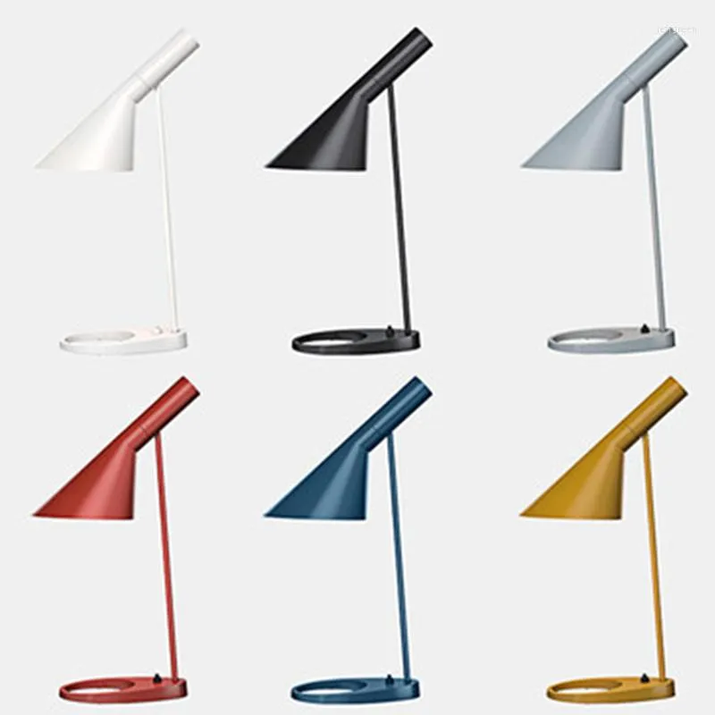 Masa lambaları Arne Jacobsen Oturma Odası Yatak Odası Çalışması Nordic Tasarımcı Ev Dekoru Işık Çatı Loft E27 Demir Masa