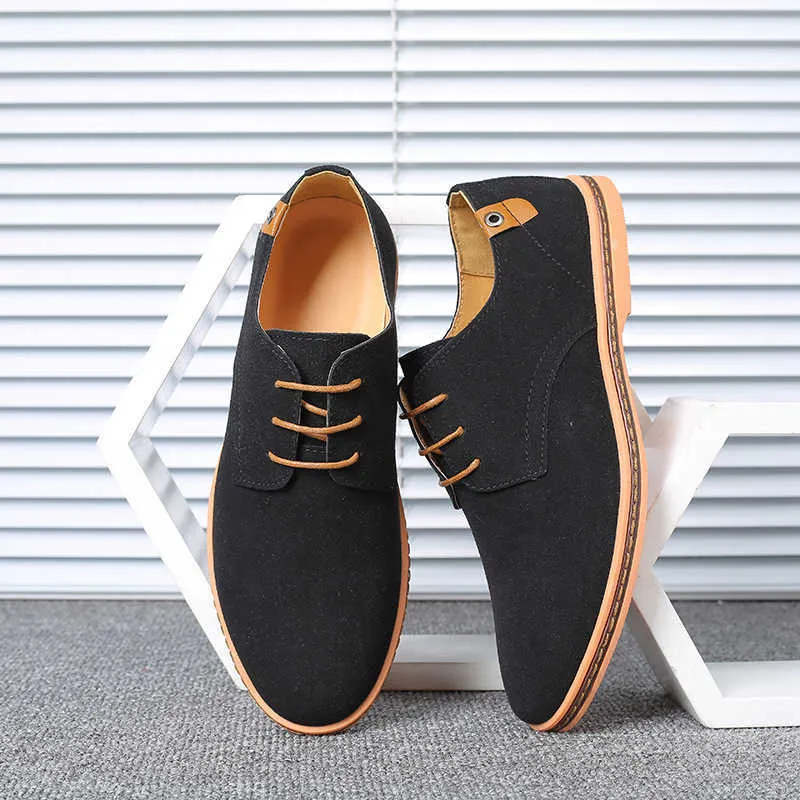 Scarpe per abiti da uomo Nuovo Classic Lace-Up Leaps Casual Business Scarpe Scarpe italiane Oxford per uomini Black Flats Calza