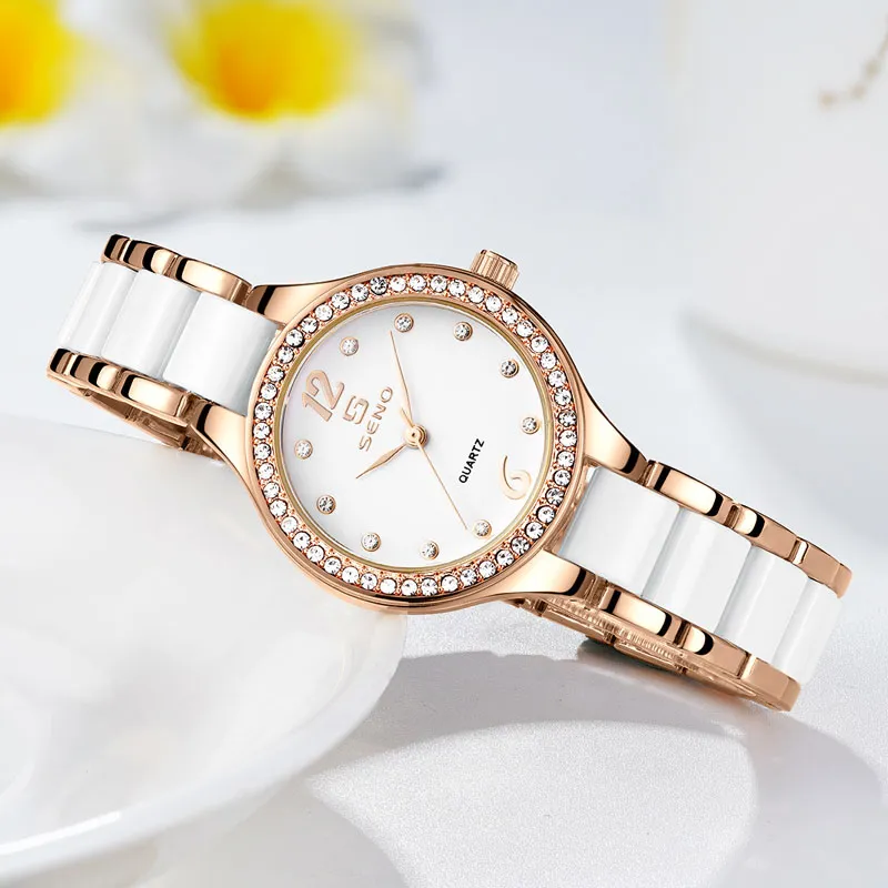 Nya kvinnliga armbandsur Temperament Designers Diamond Quartz Watches rostfritt stål keramikband vattentätt armbandsur rosguld svart för damkvalitet hög