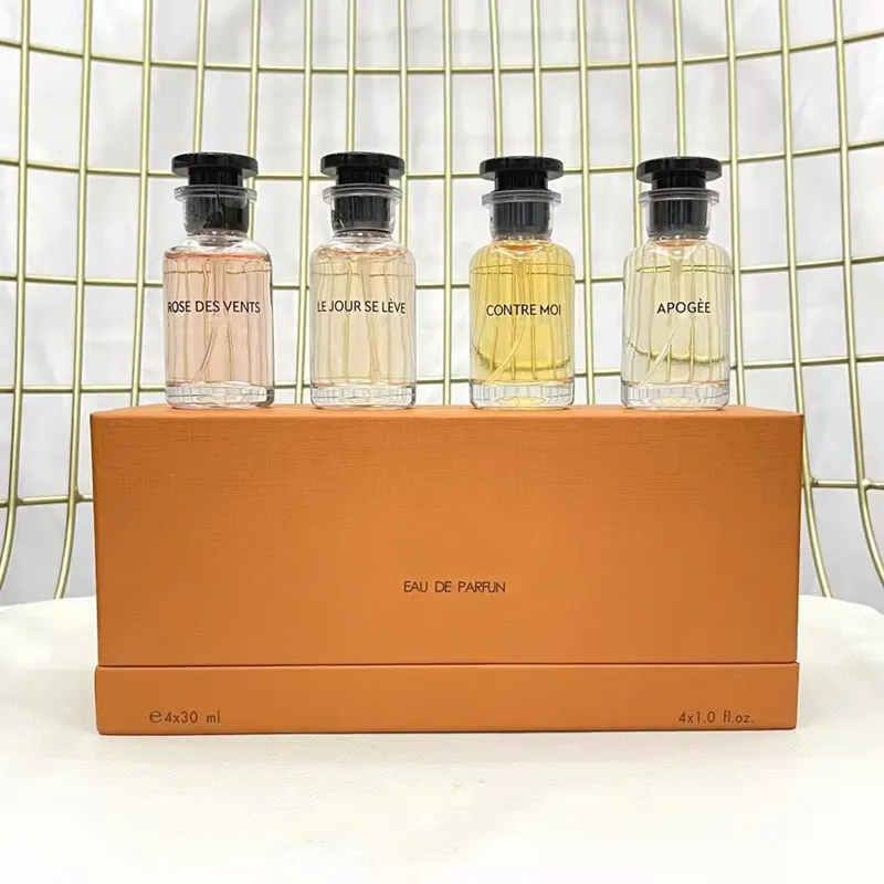 Perfumes al por mayor 30ml 4pcs Hombres Parfum Colonia caja amarilla rosa Perfume Set Fragancia para hombre Ambientador lujos conjuntos de dise ador