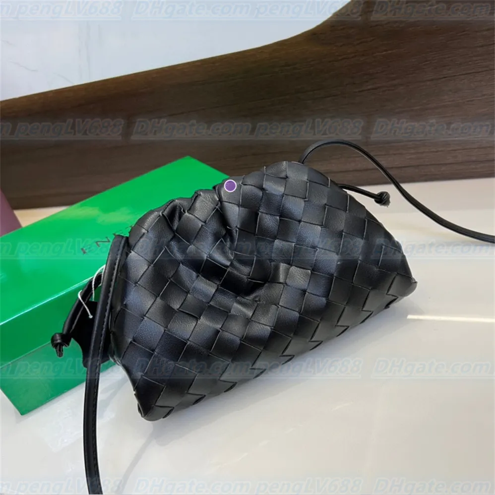 Luxury Hand Woven Leather Woven Shoulder Bag With Multi Color