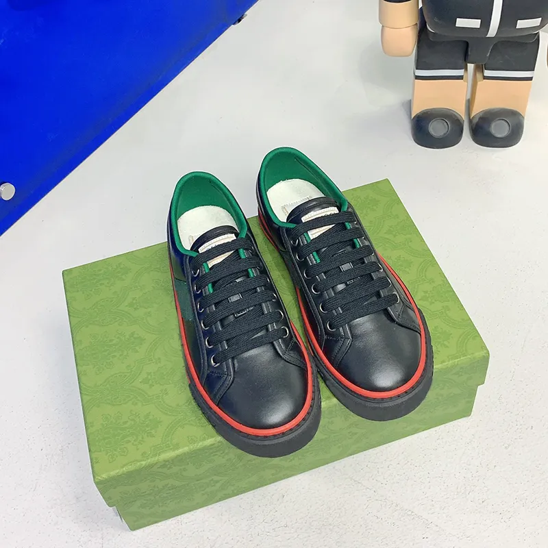 Popüler 1977 tasarımcı ayakkabılar erkekler kadınlar yüksek en iyi spor ayakkabı tasarımcısı ayakkabılar yeşil kırmızı web şerit tuval runner trainers spor ayakkabıları kutu no411 ile