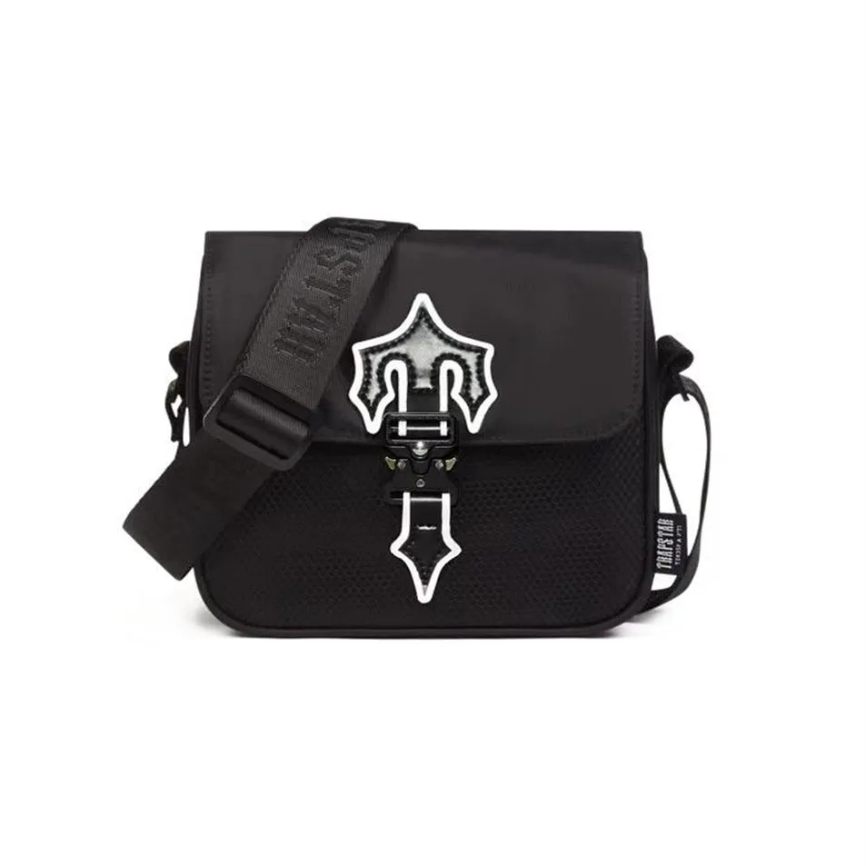 Bolsa De Dise￱ador De Lujo De Trapstar Irongate T Crossbody Bag UK