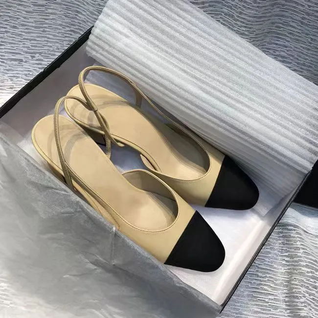 Sandali classici da donna di design di lusso in pelle con tacchi alti moda C scarpe da festa