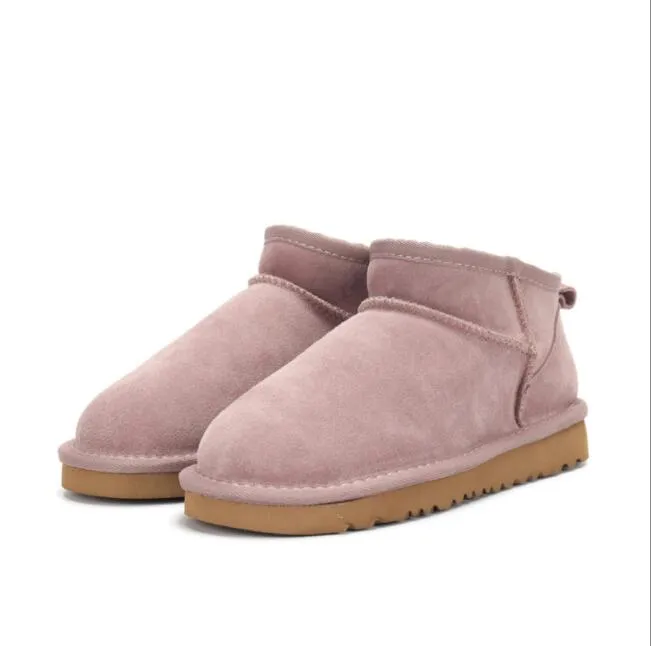 New Kids Boy girl children Mini snow boots Sheepskin Plush fur keep warm boots with card dustbag Aus short U5281 Ankle Soft comfortable Casual shoes Beautiful gifts