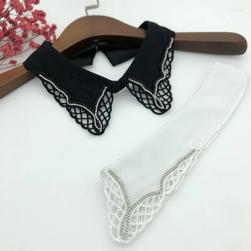 Noeuds papillon coréen femmes chemise colliers détachables dentelle creux blanc noir à la main faux col chemises pull filles faux