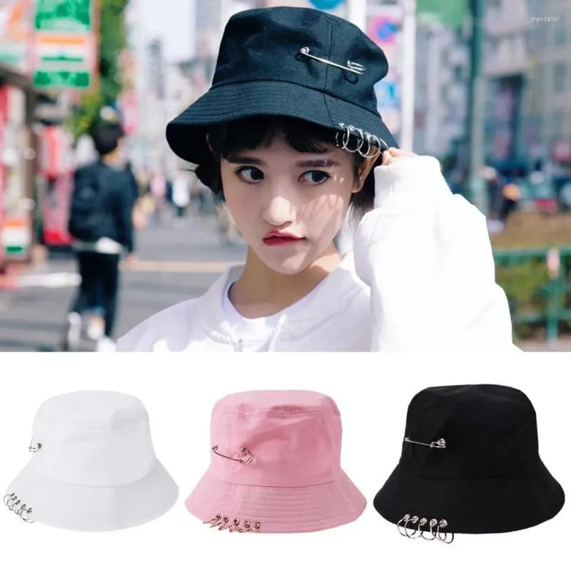 Berets Personality Punk Five Rings Pin Fisherman Hat Male Iron Ring Basin Female Spring And Summer Simple Solid Color Sun Caps