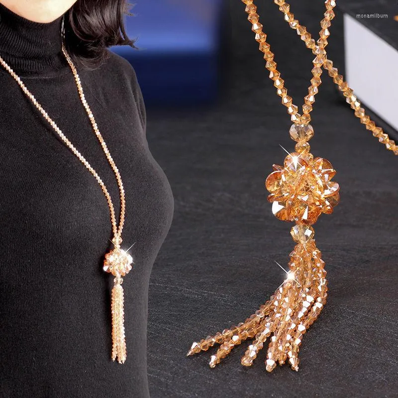 Chains Exquisite Family Style Crystal Sweater Chain Long Fashionable Tassel Ball Necklace Female Pure Hand Woven