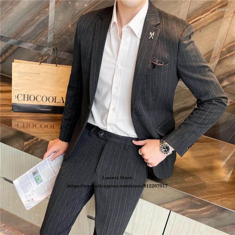 Costumes pour hommes Blazers pour hommes Classic Stripe Slim Fit Mens Wedding Groom Tuxedo 2 Piece Jacket Pants Set Male Party Formal Business