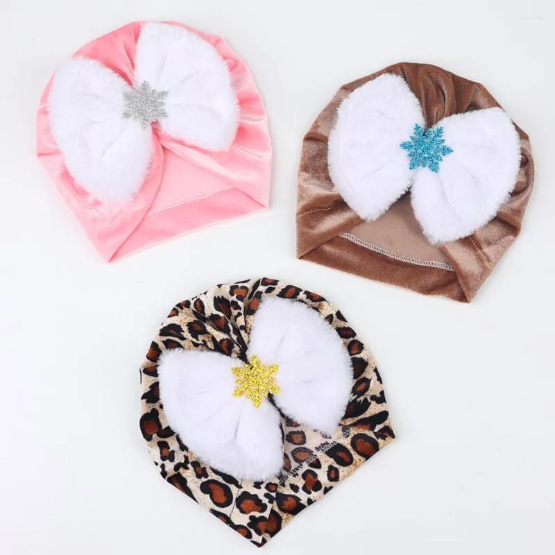 Accessoires de cheveux mignon bébé chapeau Turban blanc arc filles chapeaux doux né infantile casquette velours bonnets enfant en bas âge couvre-chef enfants chapeaux