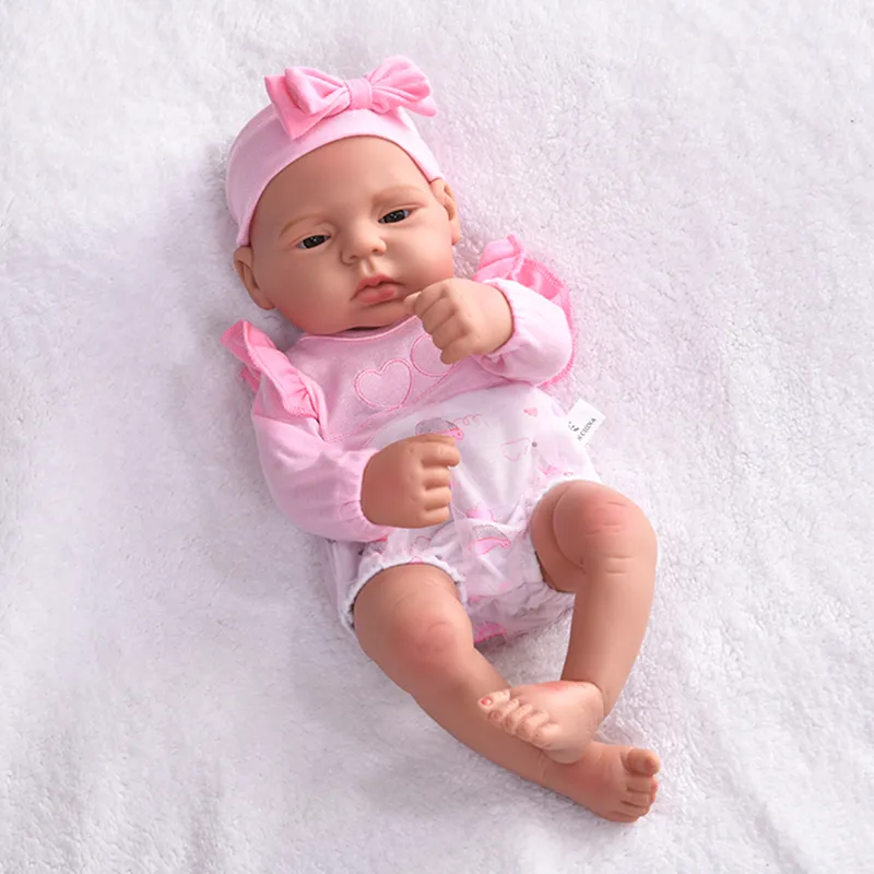 Bambole 45 cm Bebe Reborn Silicone Babi Doll Ragazze Realistiche Full Body Cute Kawaii Giocattoli Regali di Natale Giocattolo per bambini 220912