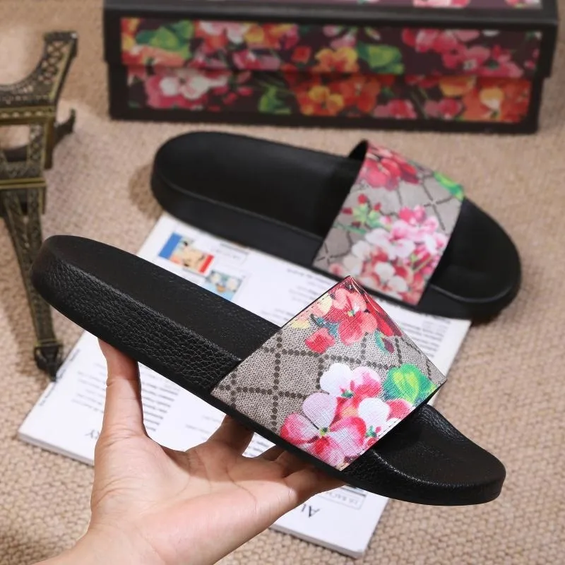 Bests Branded Sommerpantoffeln Dupes Designer Gummi Slipper Slides Damen Herren Hausschuhe Klassisch Luxuriös Letter Print Slide Fashion Homme Femme Chaussons Mit Box