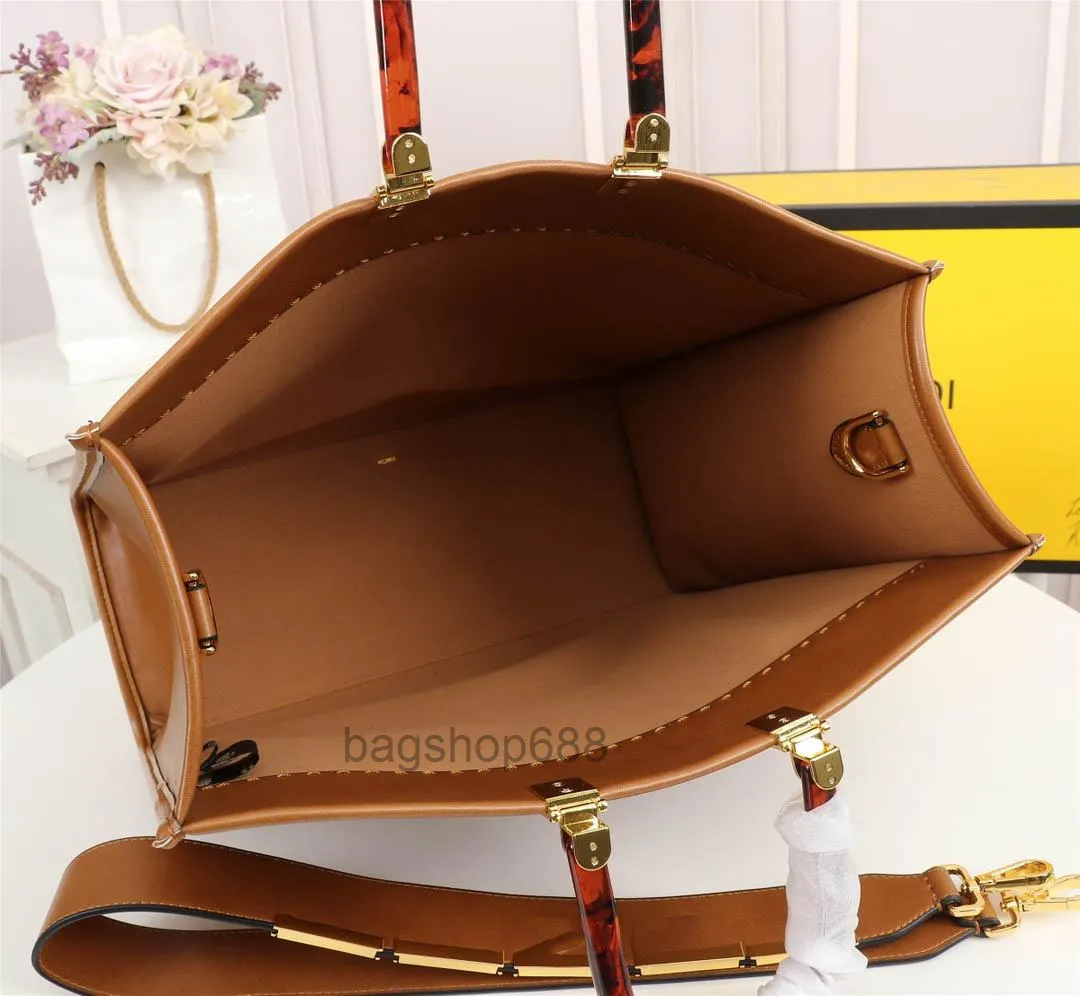 Wholesale Designer Handbags for Woman Replica Original High Quality Leather  Bags Ladies Purse - China Fashion Bag and Ladies Bag price |  Made-in-China.com