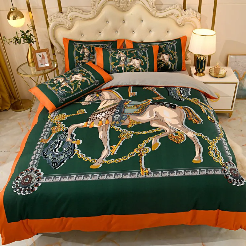豪華なオレンジキングデザイナーの寝具セット綿馬馬のプリントクイーンサイズの布団カバーベッドシートファッション枕カバー掛け布団セット