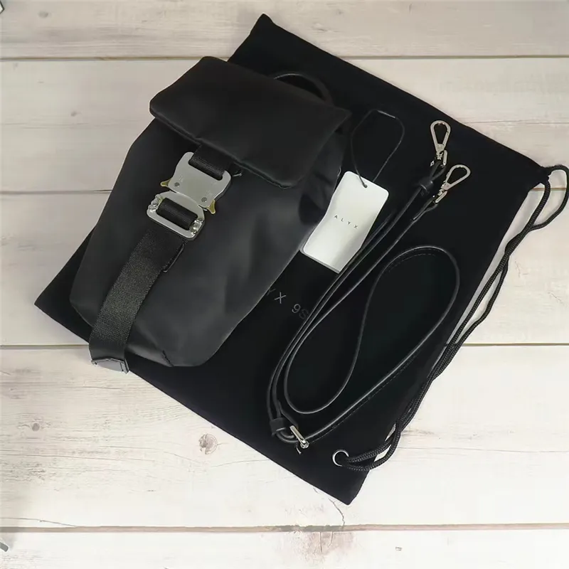 alyx バックパック Amazon.co.jp: アリクス 1017 ALYX 9SM メンズ バックパック