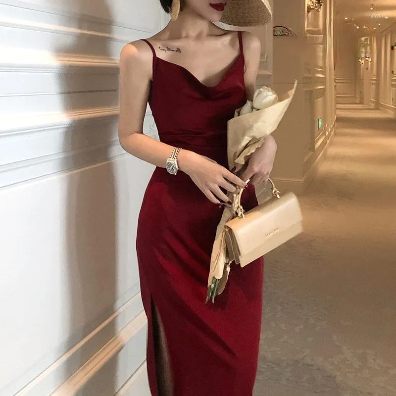 Casual Dresses 2022 Summer Vintage Women Satin Slip Dress Spaghetti Strap Side Slit Black Burgundy Silk Sexy Long Party