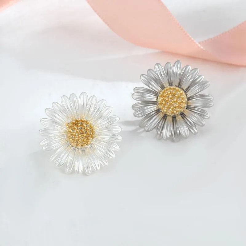 Broschen Vintage Blume für Frauen Hemdmantel Bouquet Accessoire Pins Kleidung Schmuck elegante weibliche Brosche