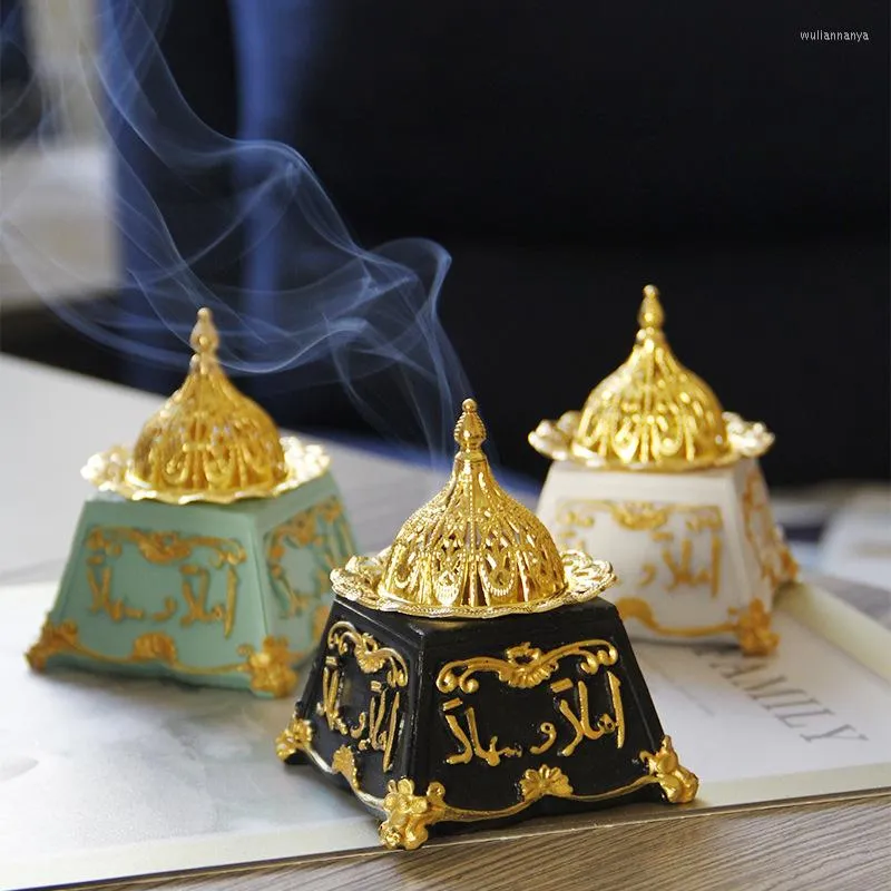 Lampade profumate Bruciatore di incenso arabo mediorientale portatile Diffusore di aromi in stile retrò classico in metallo dorato