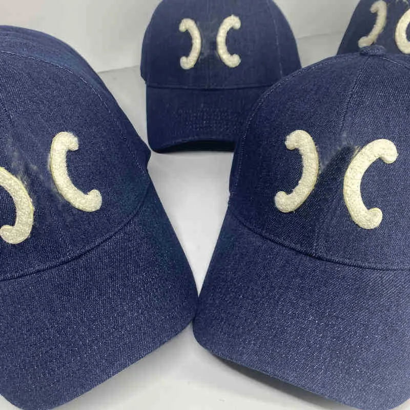 Boll Celns Caps Baseball Hat Autumn and Winter New Fashion Cowboy Men's and Women's Samma brev Paste tyg broderad båge de triomphe C Lin Luxury