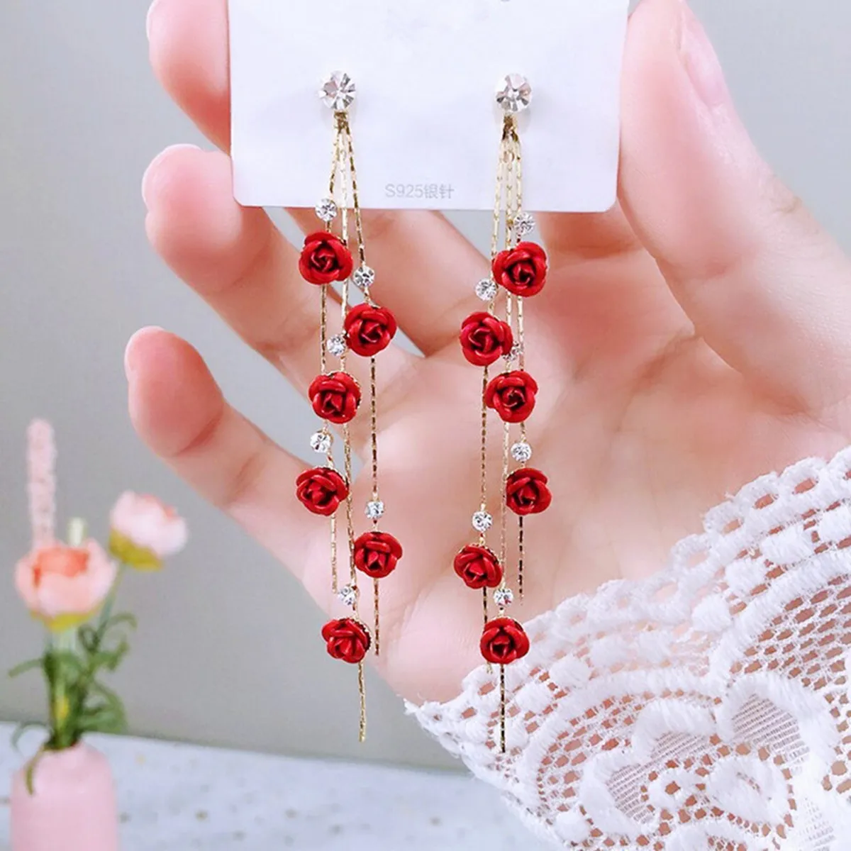 5Pair Fashion Rose Flower Drop Dangle örhängen för kvinnor Shiny Rhinestone Long Tassel Asymmetry Earring Girls Wedding Party Jewelry