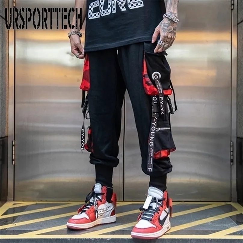 Herrbyxor Hip Hop joggingbyxor Herr Bokstavsband Cargofickor Spår Tactical Casual Techwear Man Byxor Träningsbyxor Sport Streetwear 220912