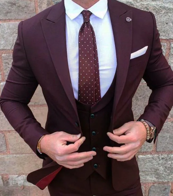 Jacket-Pant-vest-Burgundy-Mens-Suits-Groom-Wear-Tuxedos-3-Piece-Wedding-Suits-Groomsmen-Best.jpg_640x640 (2)