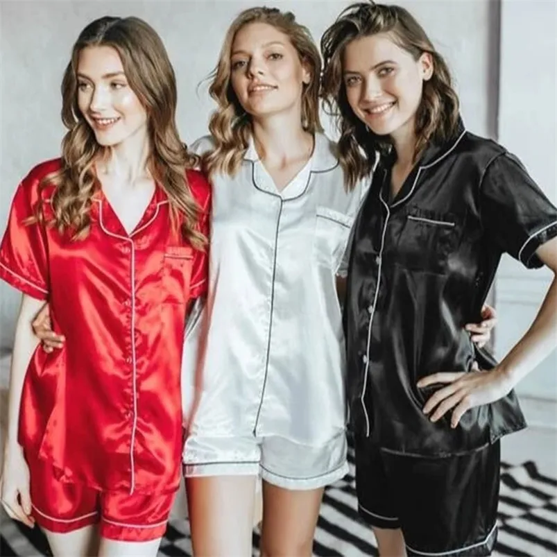 Womens Bridesmaid Pajamas: Silk Sleepwear, Personalized Satin