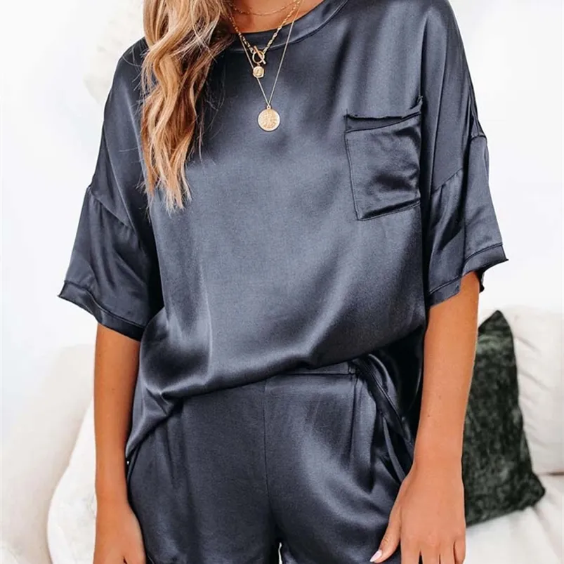 Ensemble de pyjamas en satin d'été pour femmes