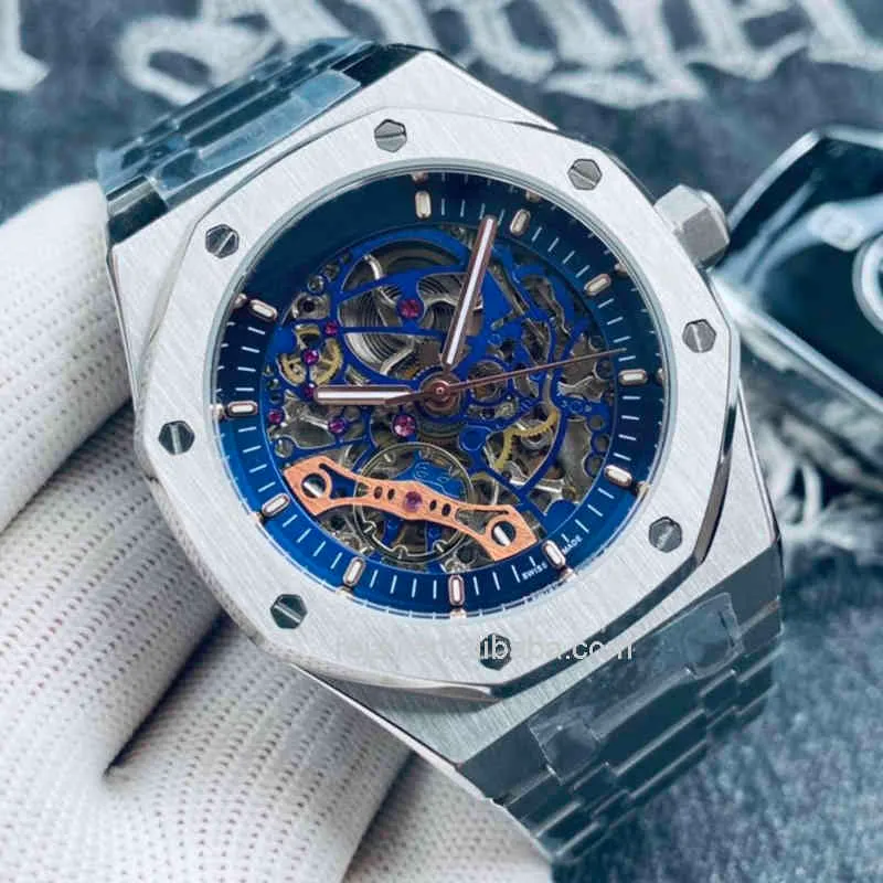 Orologi a carica automatica da uomo meccanici automatici 42mm scheletro cavo quadrante blu orologi da polso da lavoro in acciaio inossidabile 316l