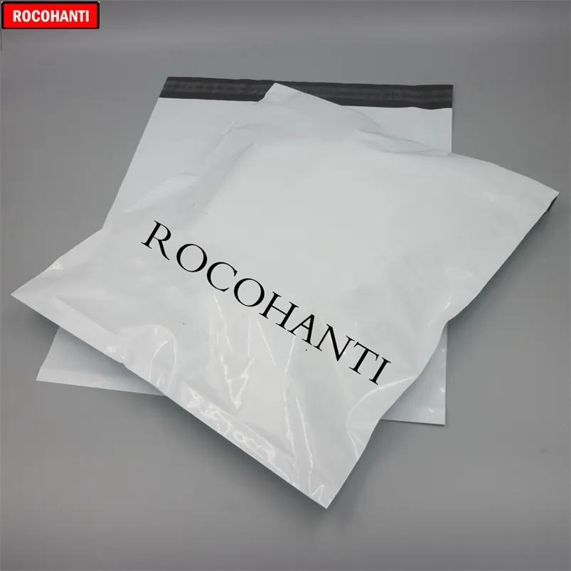 Geschenkomschakeling 100 stcs Aangepaste plastic tas Gedrukte witte kleur Poly Mailer voor levering Kleding Geschenkverpakkingszakken STUGIES 220913