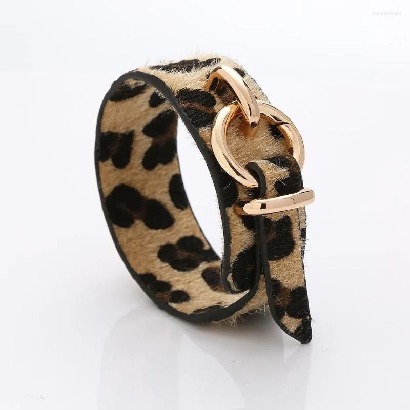 Bangle Punk Style Double-sided Leopard Print Fur Leather Bracelets & Bangles Personality Creative Christmas Gift For Women Girls