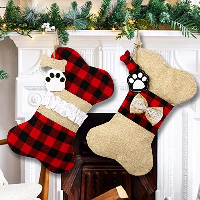 16.5 tum Pet Dog Bone Paw Christmas Stocking Ornament Burlap Plaid Xmas Tree Stora presentpåsar hängande eldstad juldekorationer för familjesemesterfest